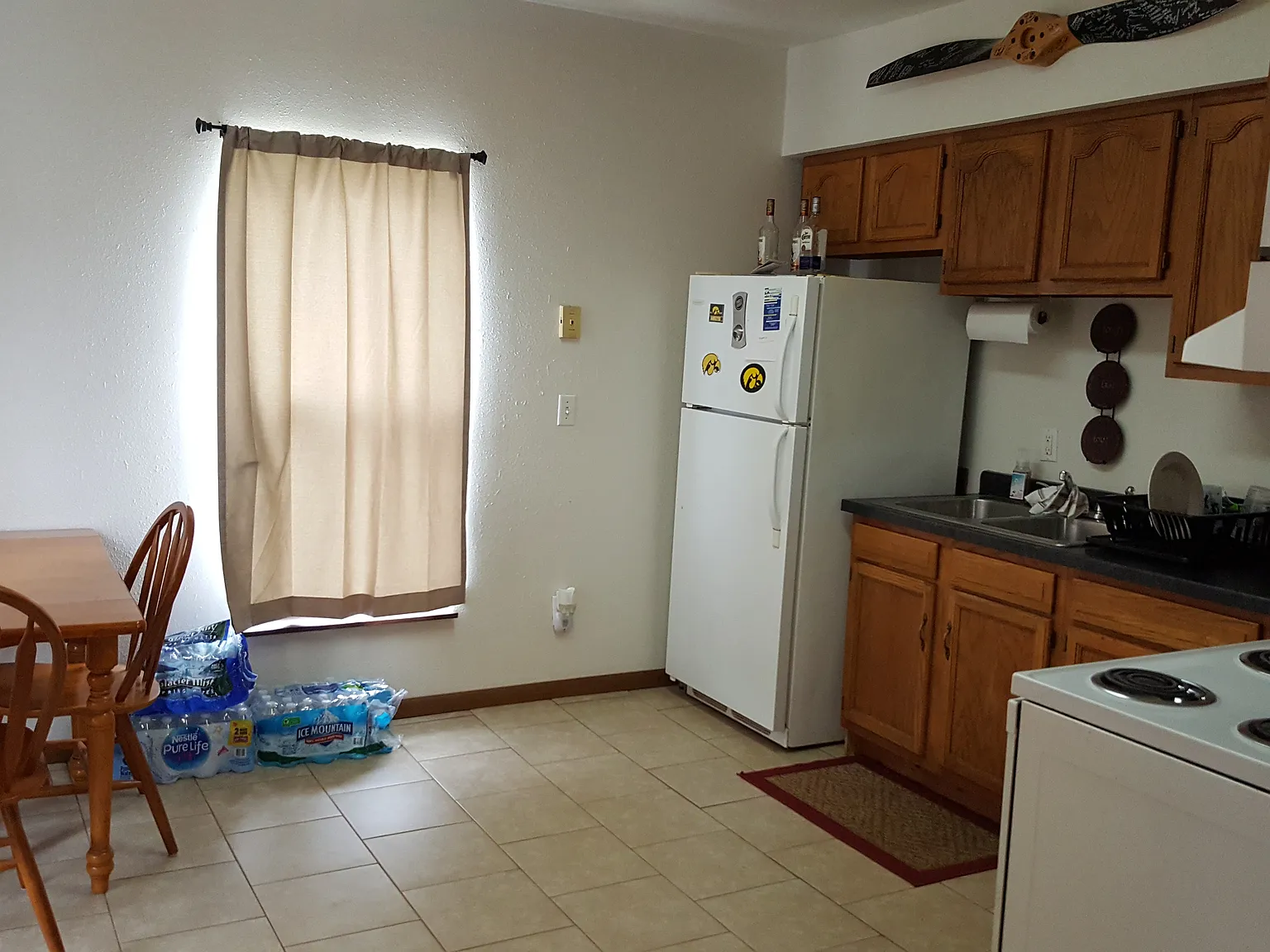2 bed, 850 sqft, $1,000 — Photo 3