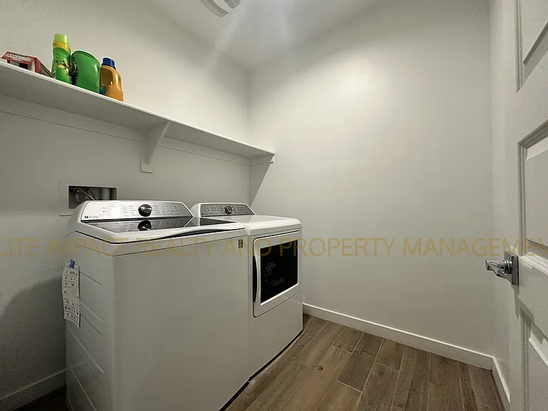 11112 S Weismann Dr — Photo 26