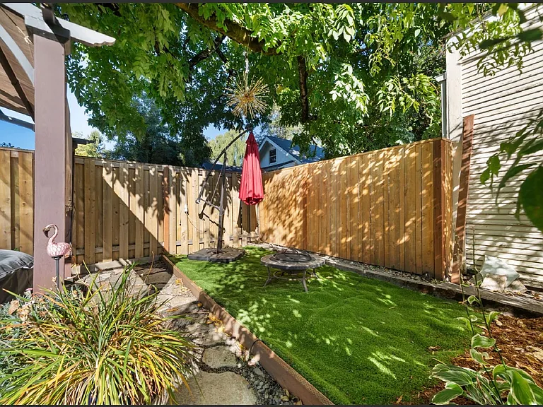 4115 SE Gladstone St — Photo 25