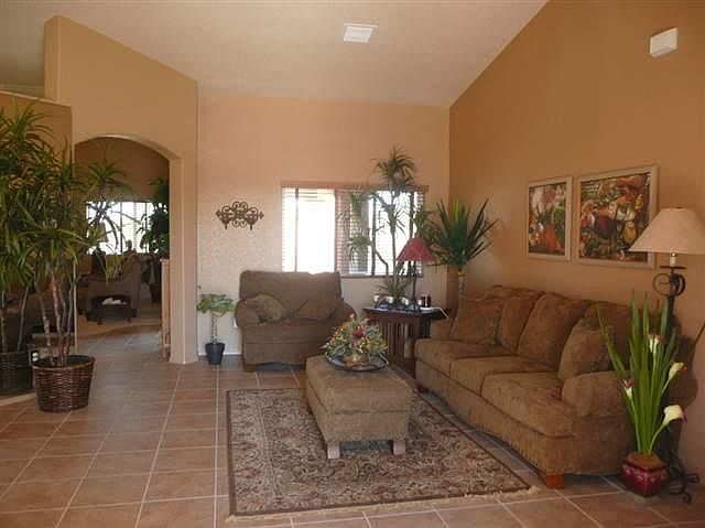 2nd image of 3815 S Kerley Dr
