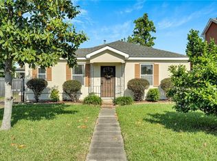 5227 Wickfield Dr, New Orleans, LA 70122
