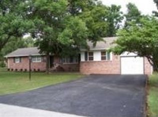 201 S Pearl St, Diamond, MO 64840
