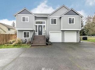 23825 216th Pl SE, Maple Valley, WA 98038