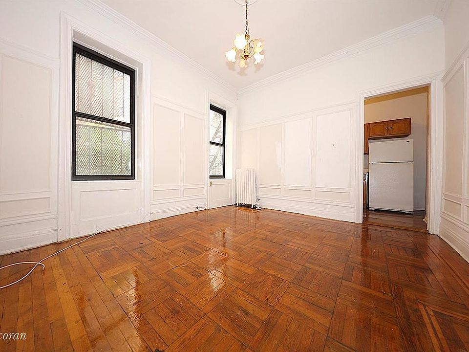 1st image of 61 Tiemann Pl #3