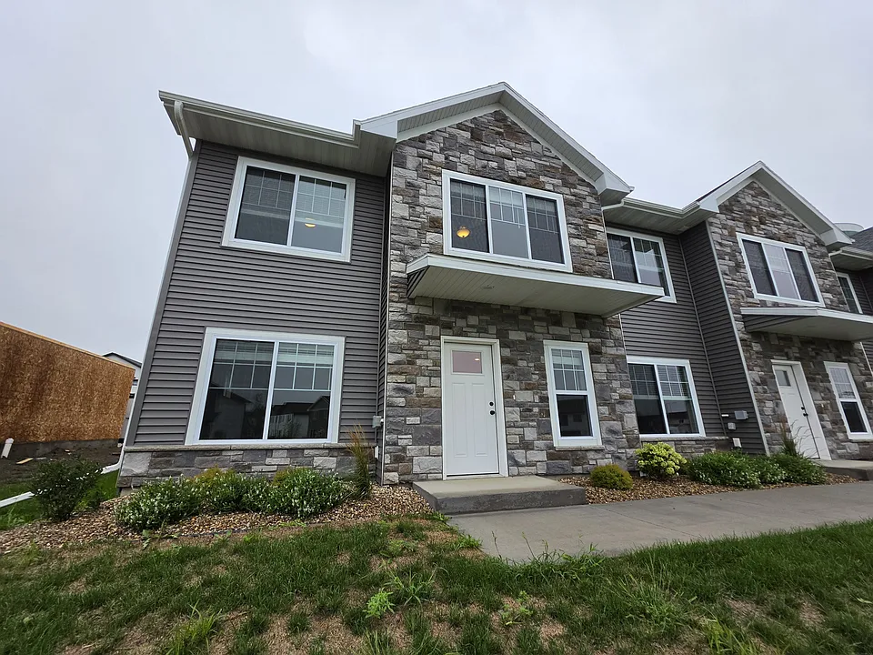 2311 Water Tower Pl