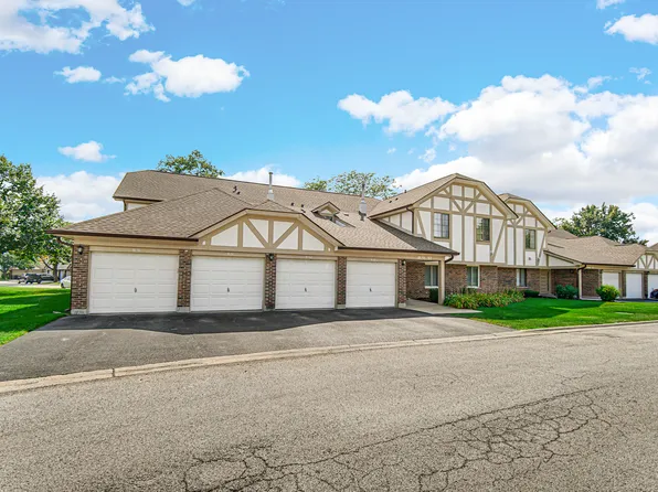 9151 Sutton Ct #93, Orland Park, IL 60462