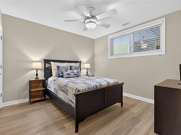 3rd image of 3700 Sandpiper Rd #221A