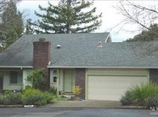 2740 Canterbury Dr, Santa Rosa, CA 95405