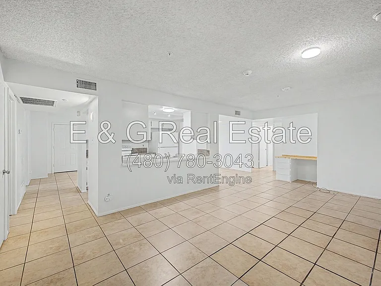 4401 S Rita Ln — Photo 10