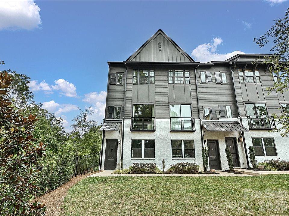 1st image of 229 Sutton Park Ln