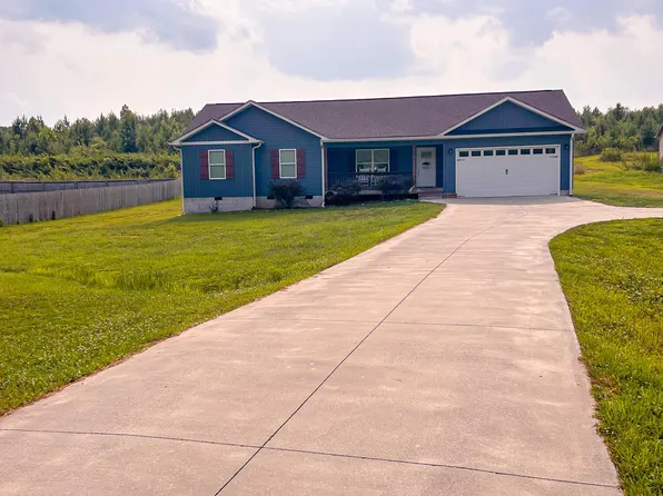 3345 Oscar Nance Rd, Tunnel Hill, GA 30755