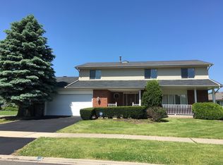 9023 Kingston Ln, Orland Park, IL 60462