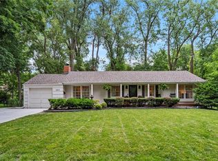 8315 Sagamore Rd, Leawood, KS 66206