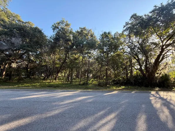 404 Tanner Trl, Charleston, SC 29412