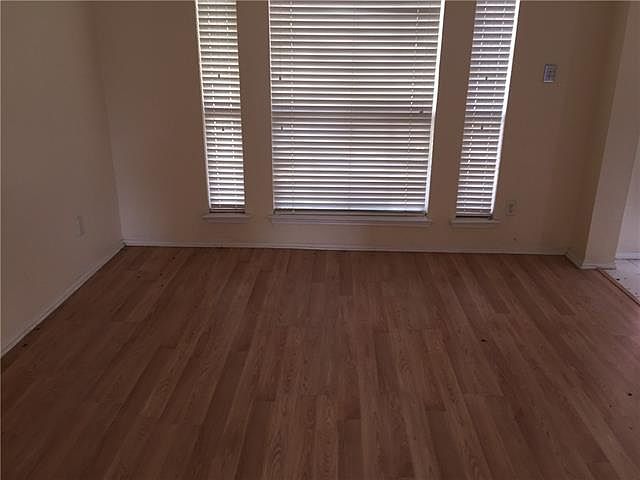 1st image of 6628 Tabor Dr