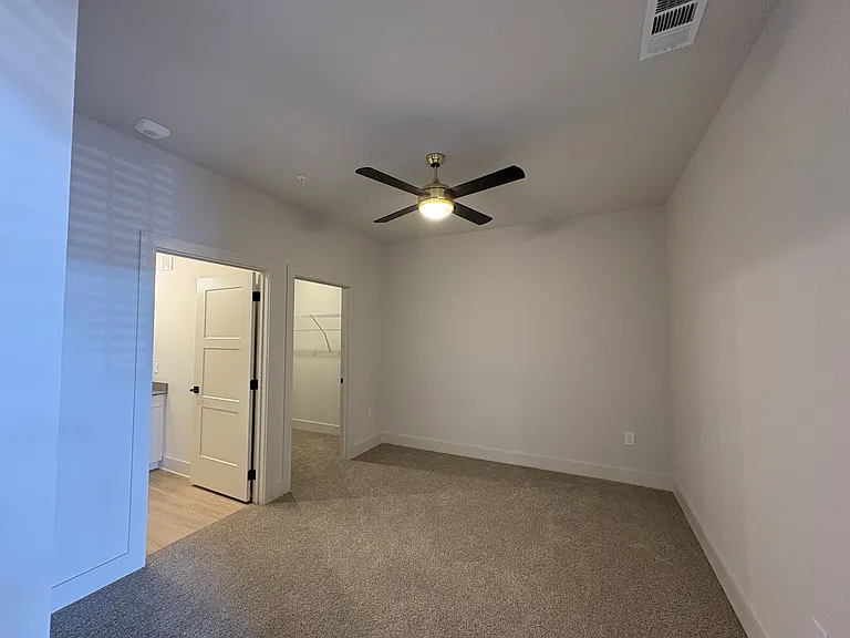 District on the Etowah Apartments — Photo 178