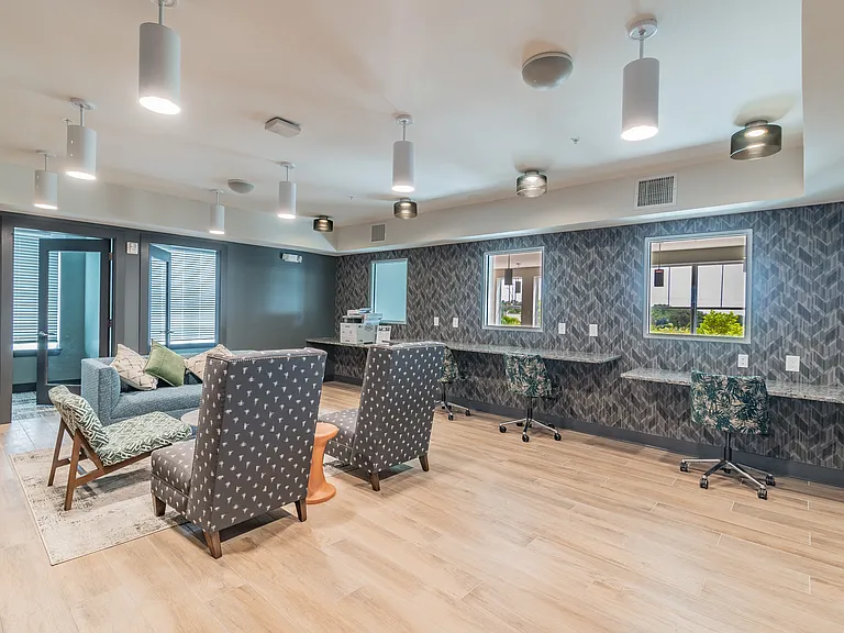 Thrive Luxury Apartments — Photo 22