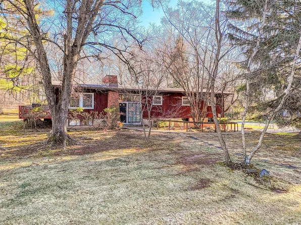 5 Robin Lane, West Nyack, NY 10994