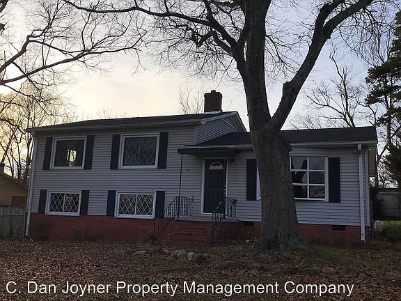 2nd image of 212 Bear Dr