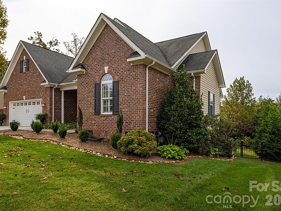 2nd image of 120 Riley Dr