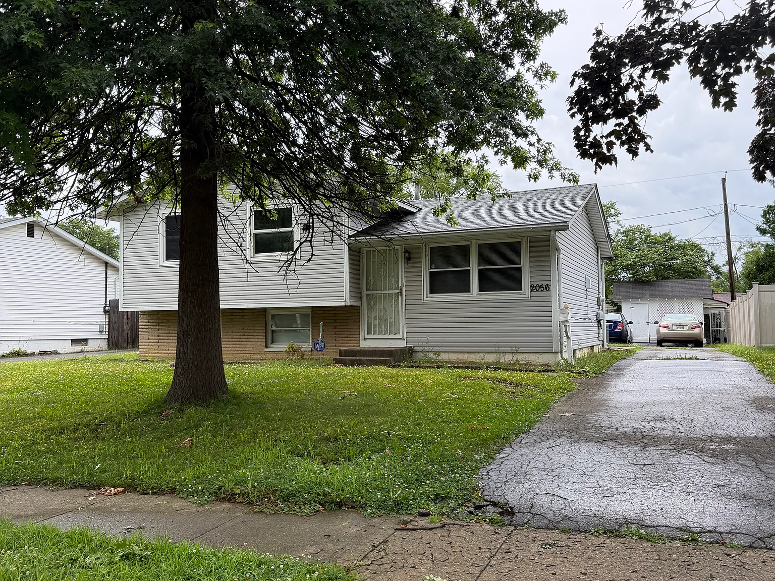 5 bed, 1380 sqft, $2,900 — Photo 2