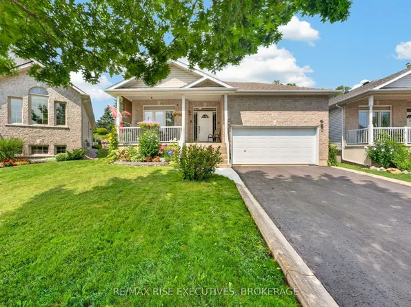 550 Weston Cres, Kingston, ON K7M 9E9
