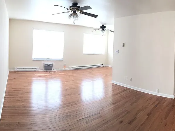 100 Pierson Miller Dr APT E27, Pompton Lakes, NJ 07442