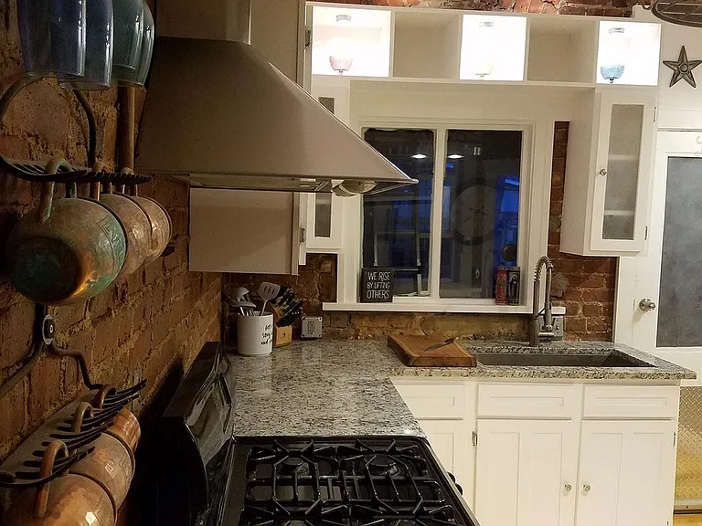 3440 N Franklin St — Photo 18