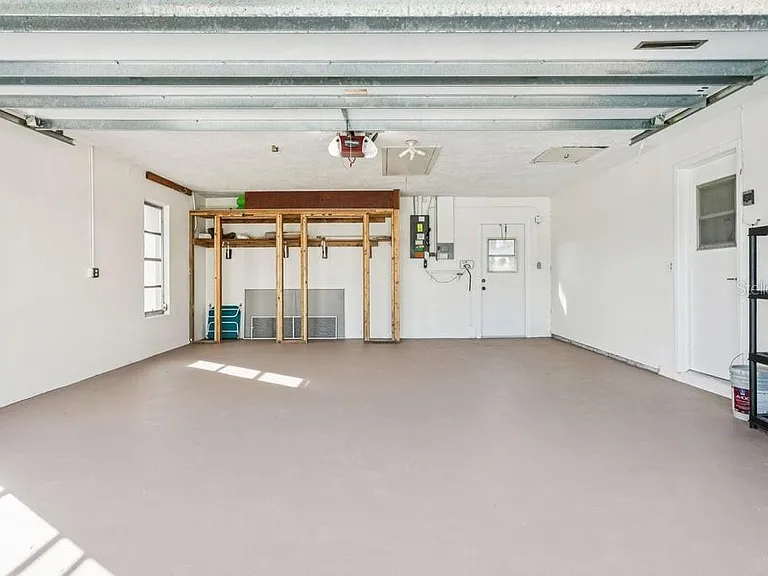 3734 Topsail Trl — Photo 32