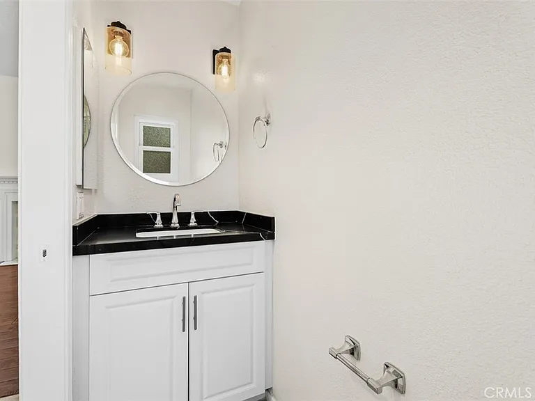 5847 E Rocking Horse Way — Photo 18