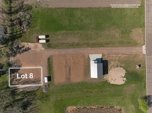 1305 (Unit 8) Guy Avenue, Barron, WI 54812
