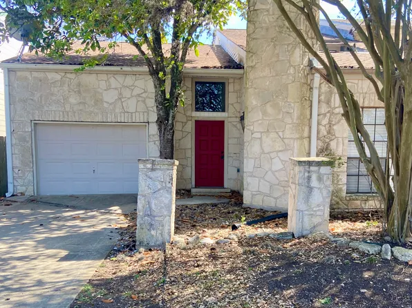 111 Bentwood Dr, Boerne, TX 78006