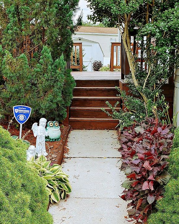 1st image of 331 Joan Dr
