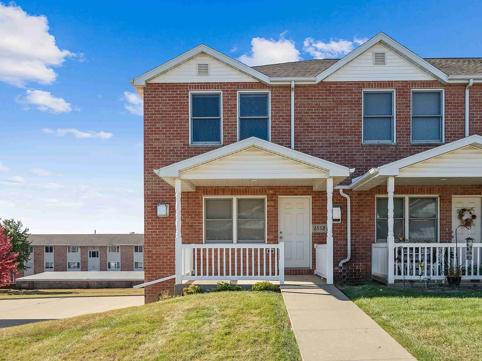 Westgate Residence Townhomes