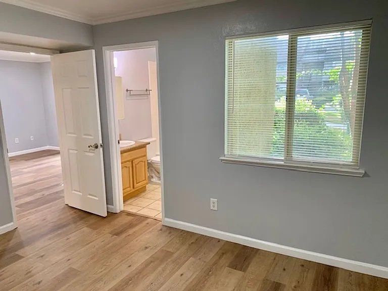 1163 Lakeview Cir — Photo 17