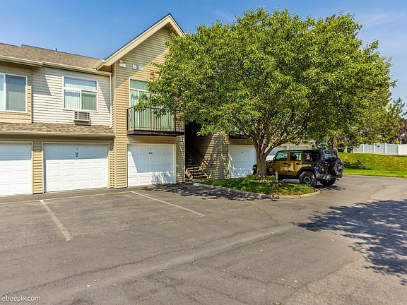 3rd image of 22855 E Country Vista Dr APT 374