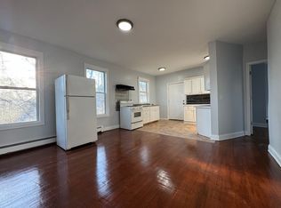 19 Laurel St #2, Waterbury, CT 06702