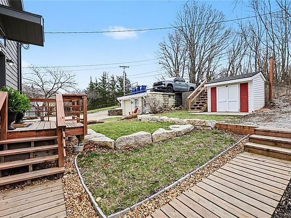 4th image of 77 R St