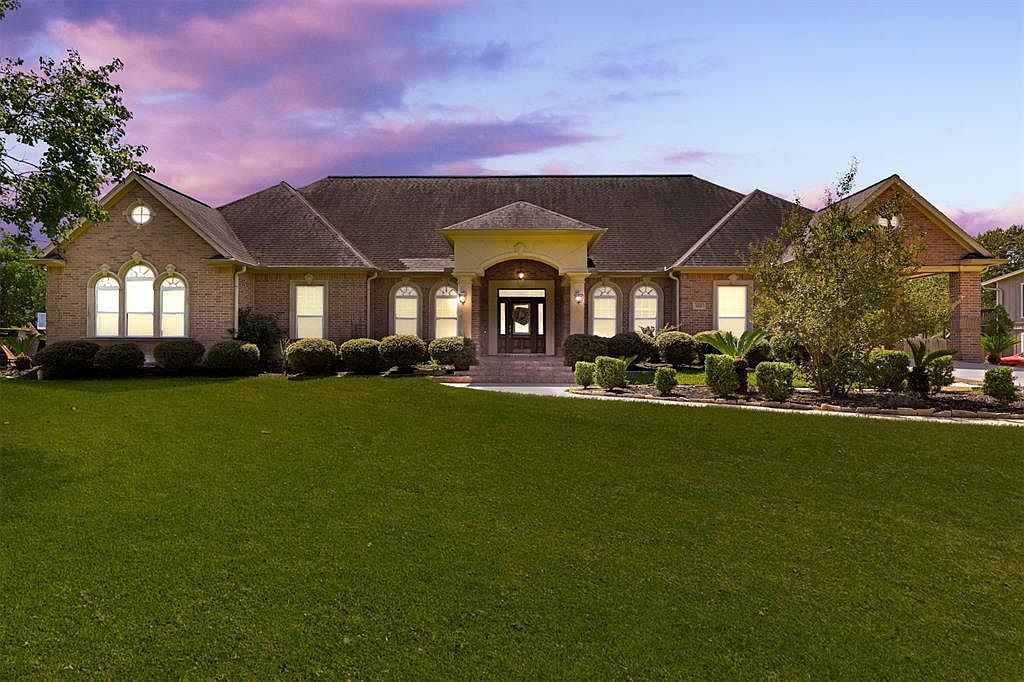 1021 N Country Club Dr, Shoreacres, TX 77571 MLS 4778762 Zillow