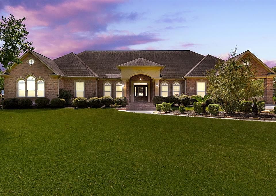 1021 N Country Club Dr, Shoreacres, TX 77571 MLS 4778762 Zillow