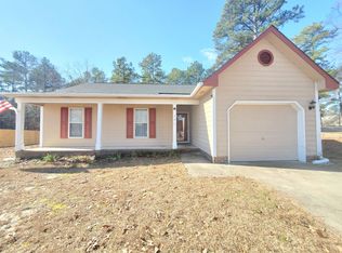 171 Hobson Ct, Raeford, NC 28376