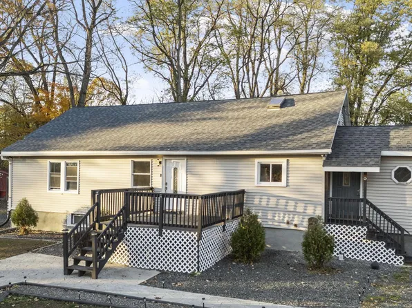 93 Haughney Road, Troy, NY 12182