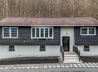 414 Highway 93, Sugarloaf, PA