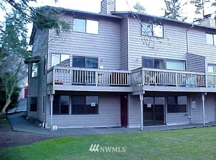 22906 Edmonds Way #B17, Edmonds, WA 98020