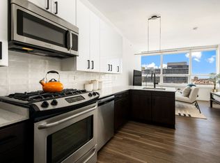 765 W Adams St APT 2108, Chicago, IL 60661