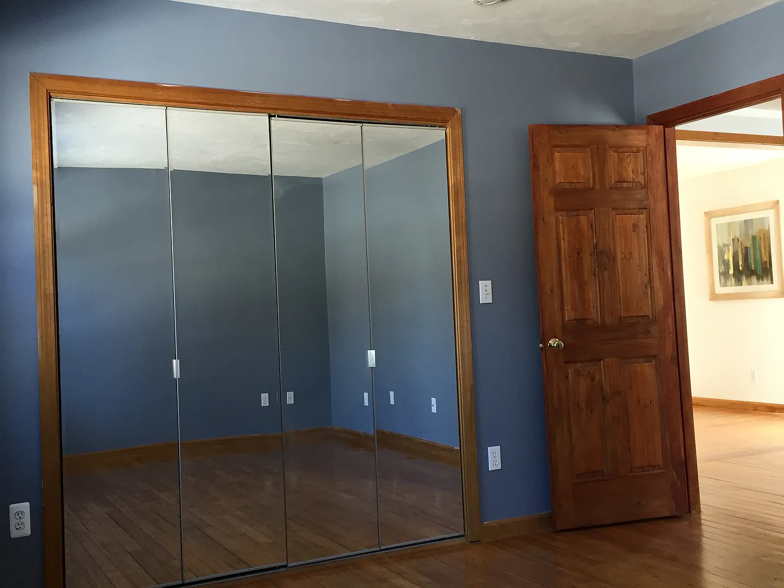 2 bed, 1000 sqft, $2,800 — Photo 3