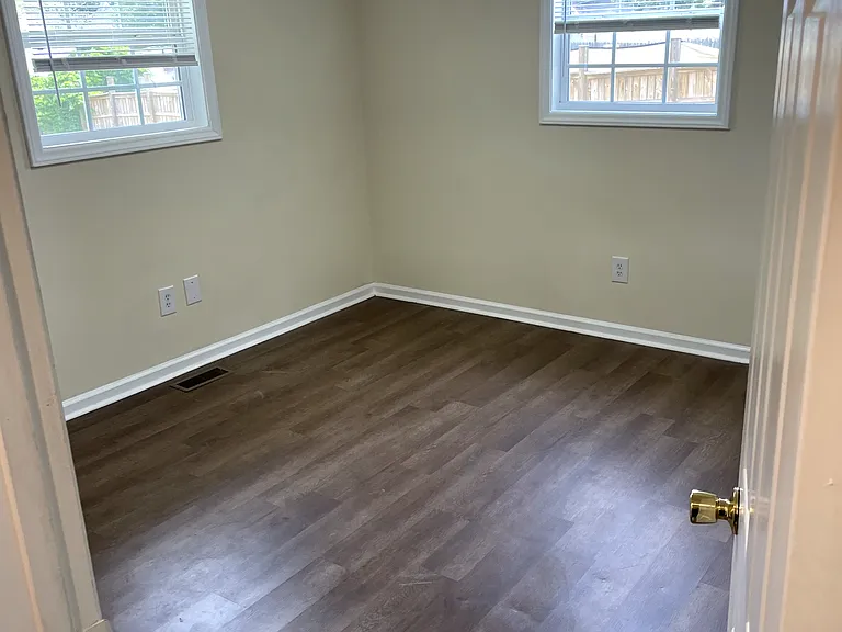 103 N Whitley St #1 — Photo 7