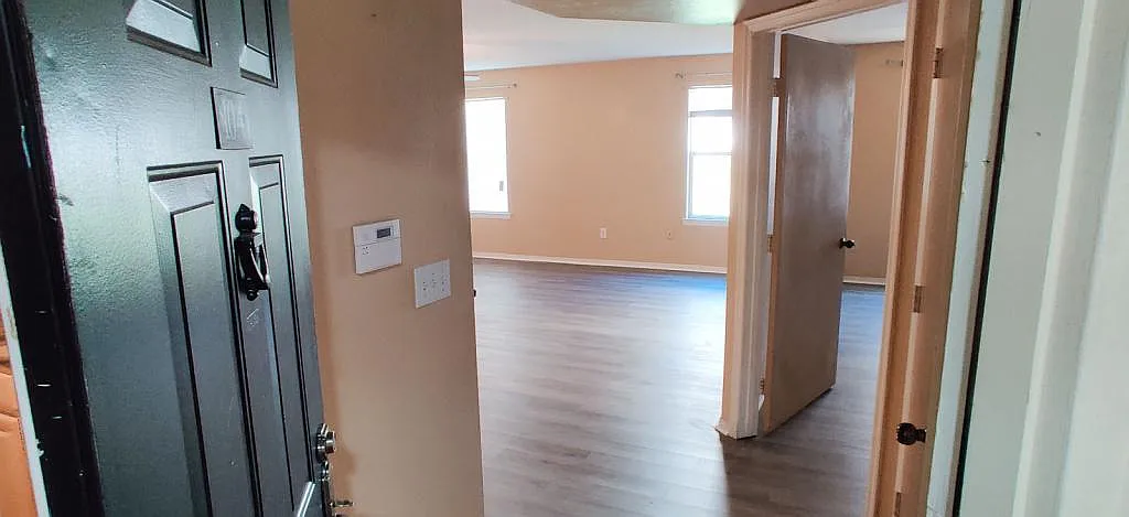 416 Summit Ridge Place #104 — Photo 2