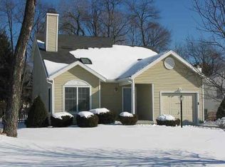23 Maple Rdg, Ballston Lake, NY 12019