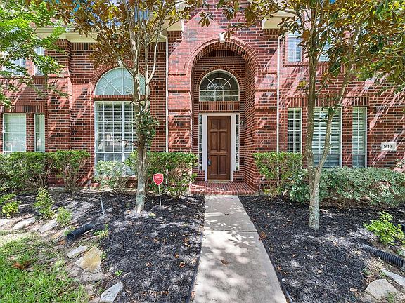 3rd image of 1610 Timber Creek Dr
